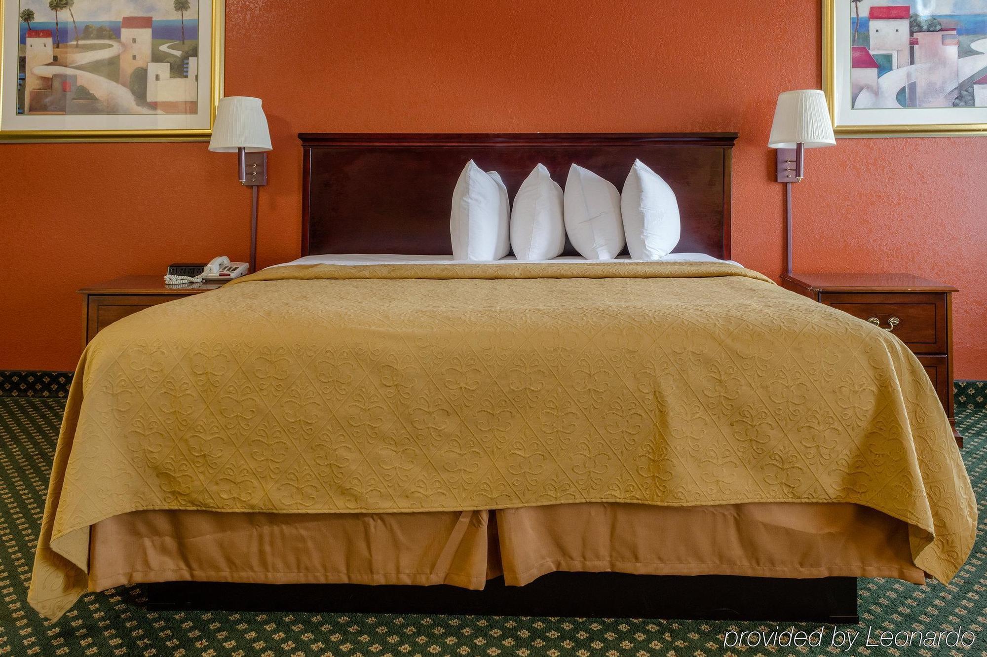Econo Lodge Inn & Suites Philadelphia Ngoại thất bức ảnh